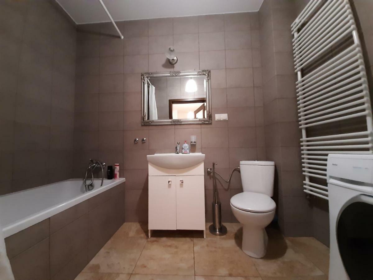 Apartamenty Lubin - Kamieniczka W Centrum Esterno foto