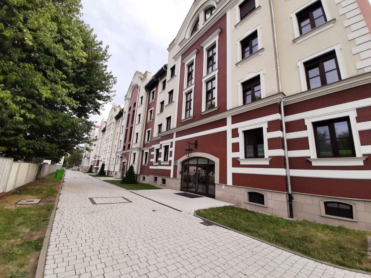 Apartamenty Lubin - Kamieniczka W Centrum Esterno foto